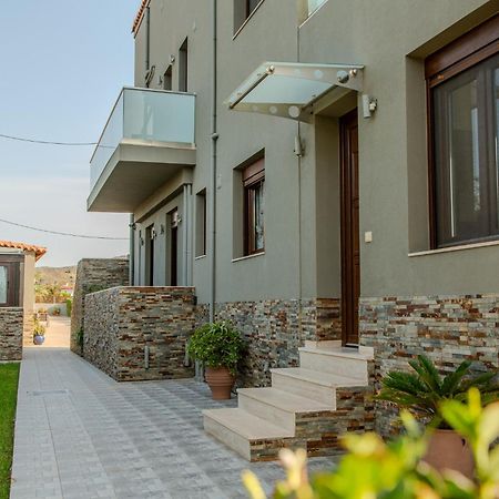 A Cozy Eco Villa By The Sea Gúvesz Kültér fotó